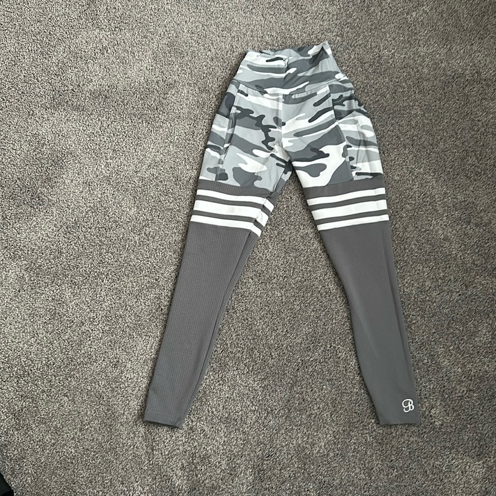 COPY - Bombshell leggings/ SCRUNCH THIGH HIGHS- like new
